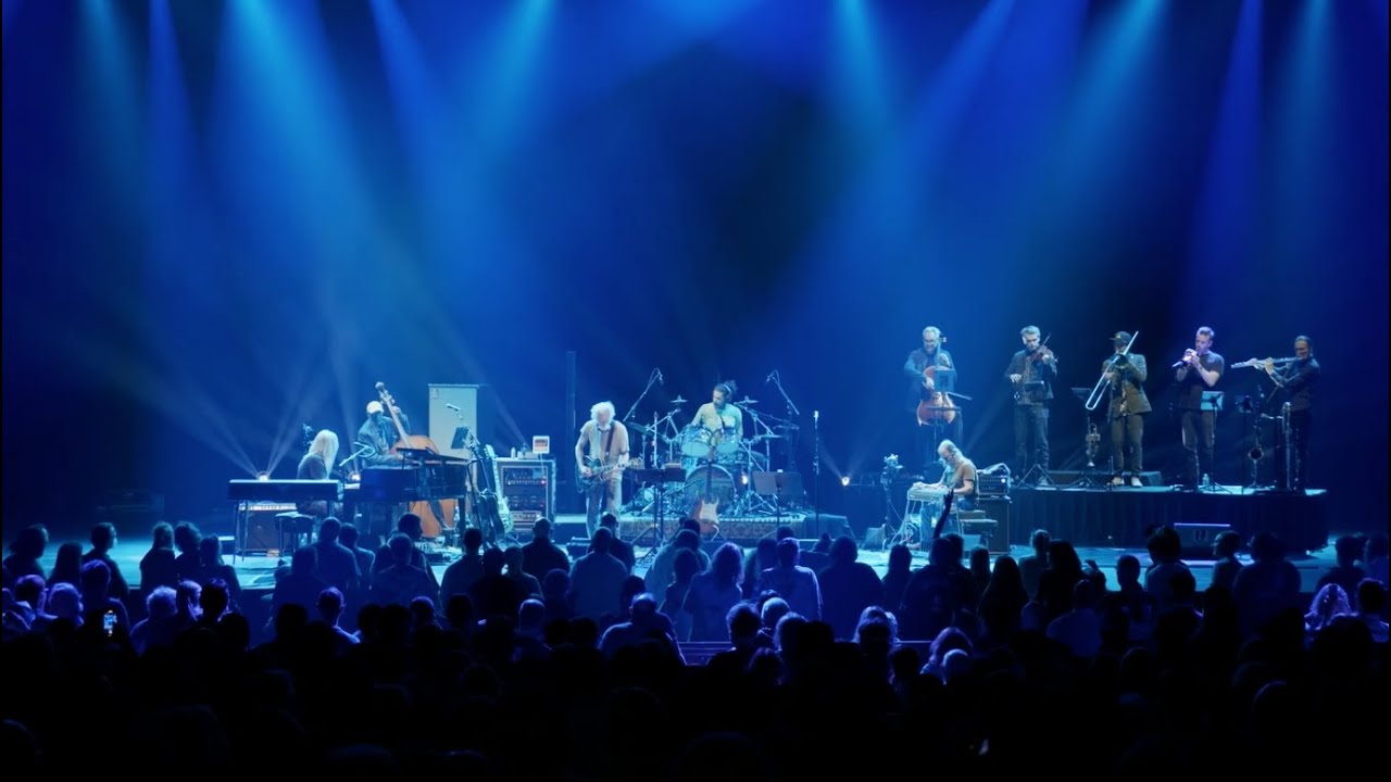 Bobby Weir & Wolf Bros Featuring The Wolfpack - 