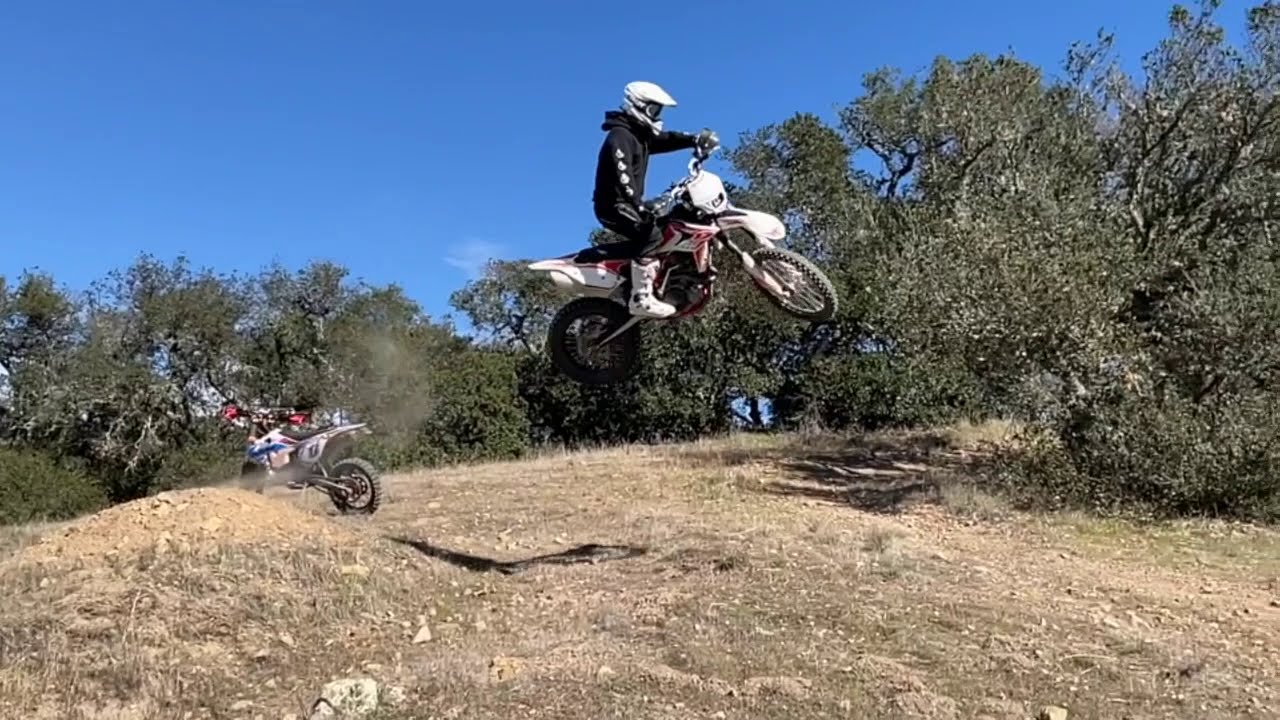Moto clips SB