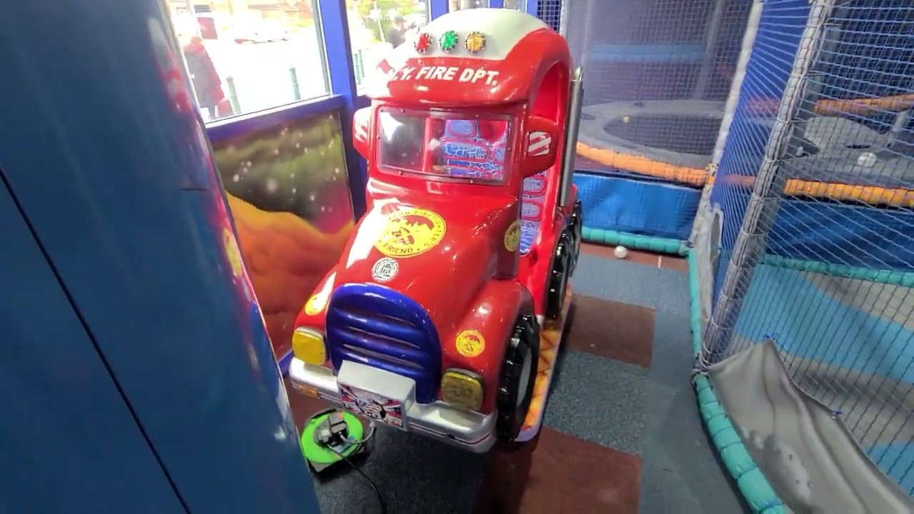 Falgas New York Fire Truck, NYC Fire dept Coin Operated Kiddie ride (Updated Film)