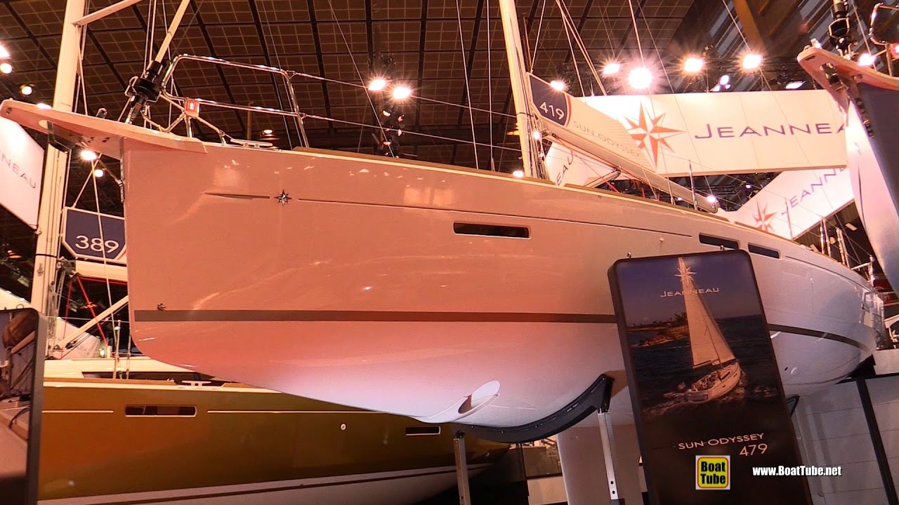 2017 Jeanneau Sun Odyssey 419 Yacht - Deck and Interior Walkaround - 2016 Salon Nautique Paris