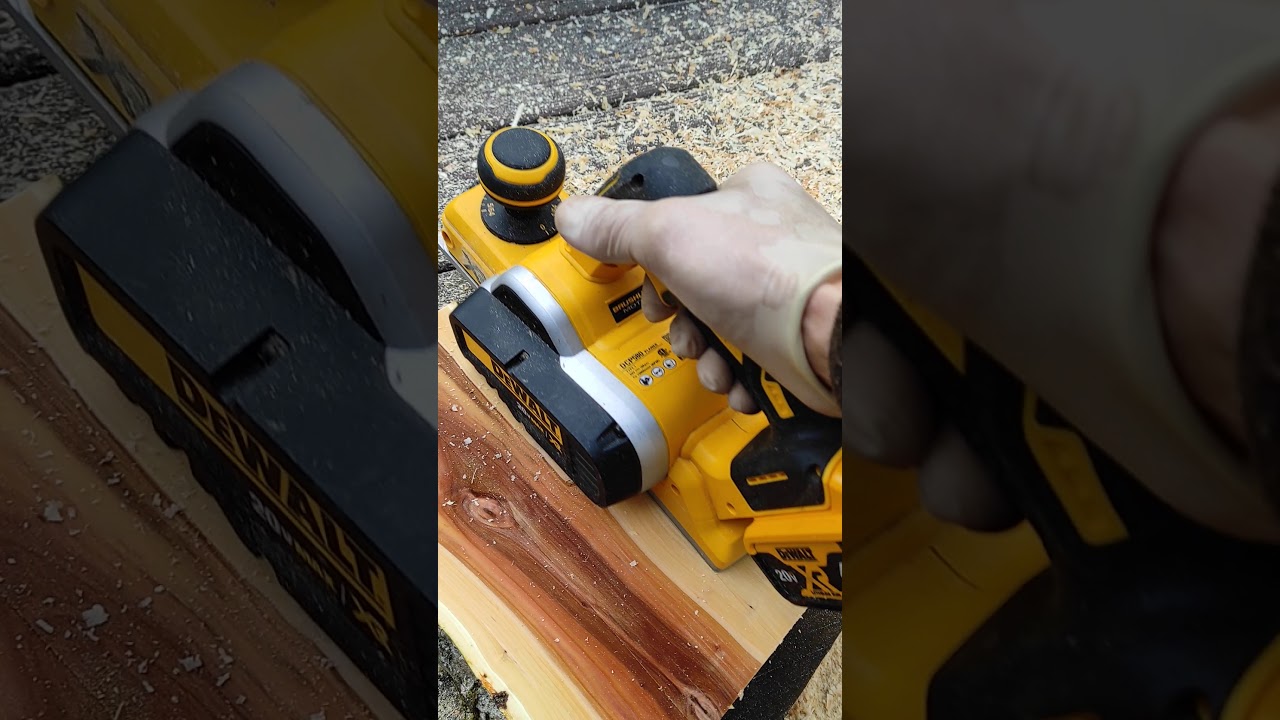 Dewalt planer DCP580 cordless brushless 20V in action