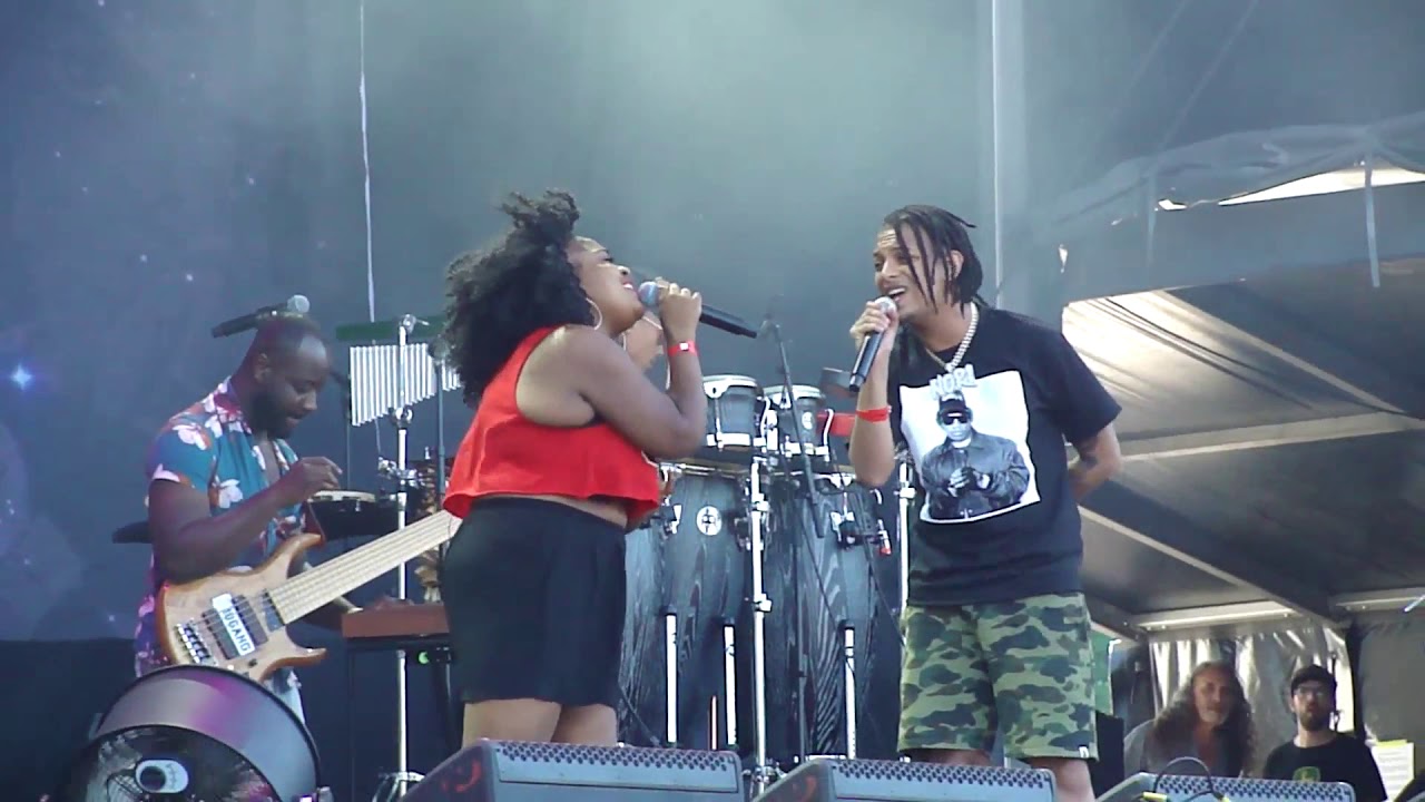 Ronnie Flex & Deuxperience - Is Dit Over (Parkpop 2019)