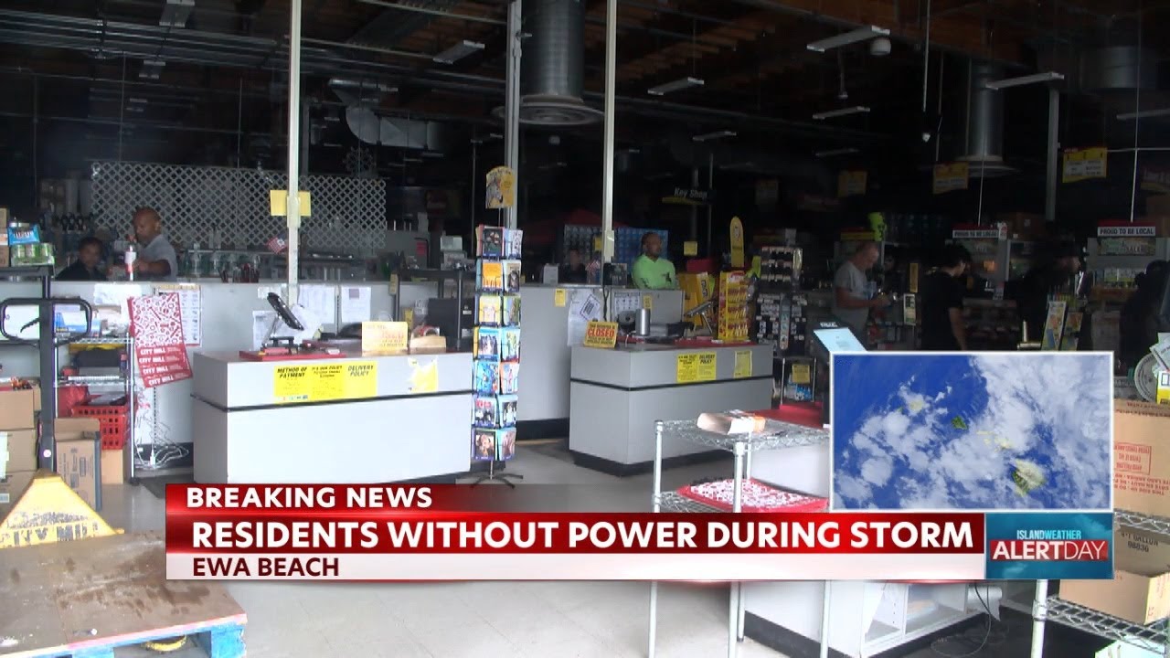 Жители пытаются подготовиться к отключениям электроэнергии в Эва-Бич.