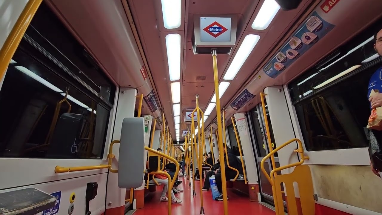 METRO DE MADRID estación Argüelles Línea 6 viaje a parada Nuevos Ministerios INSIDE SUBWAY SPAIN