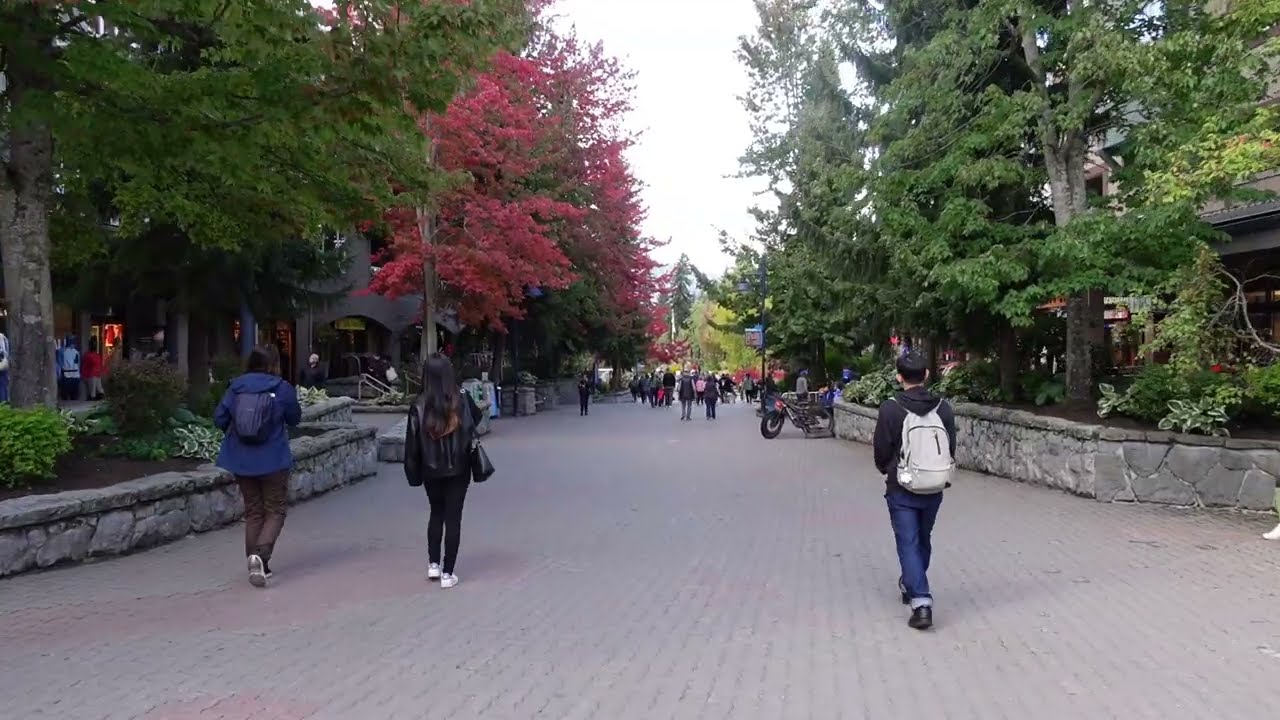 Canada - Vancouver - Shannon Falls - Brandywine Falls - Whistler Village