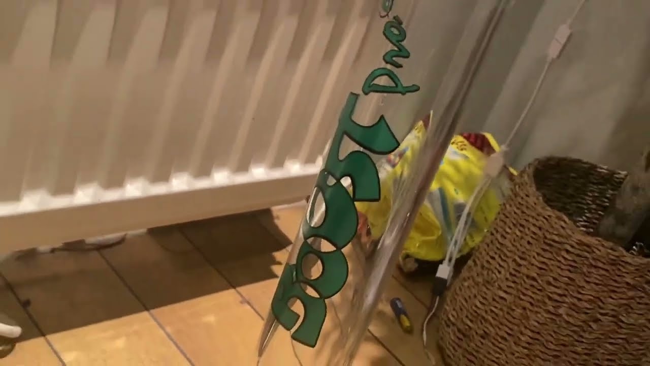 Boost Pro Beaker Glassbong Ice-breaker &ndash; 44cm