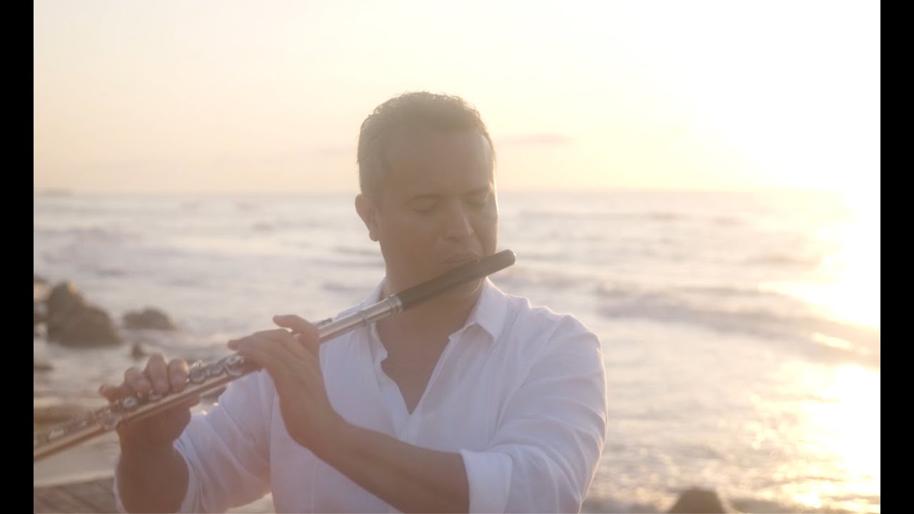 Daniel Pardo Besame Mucho Solo-Promo