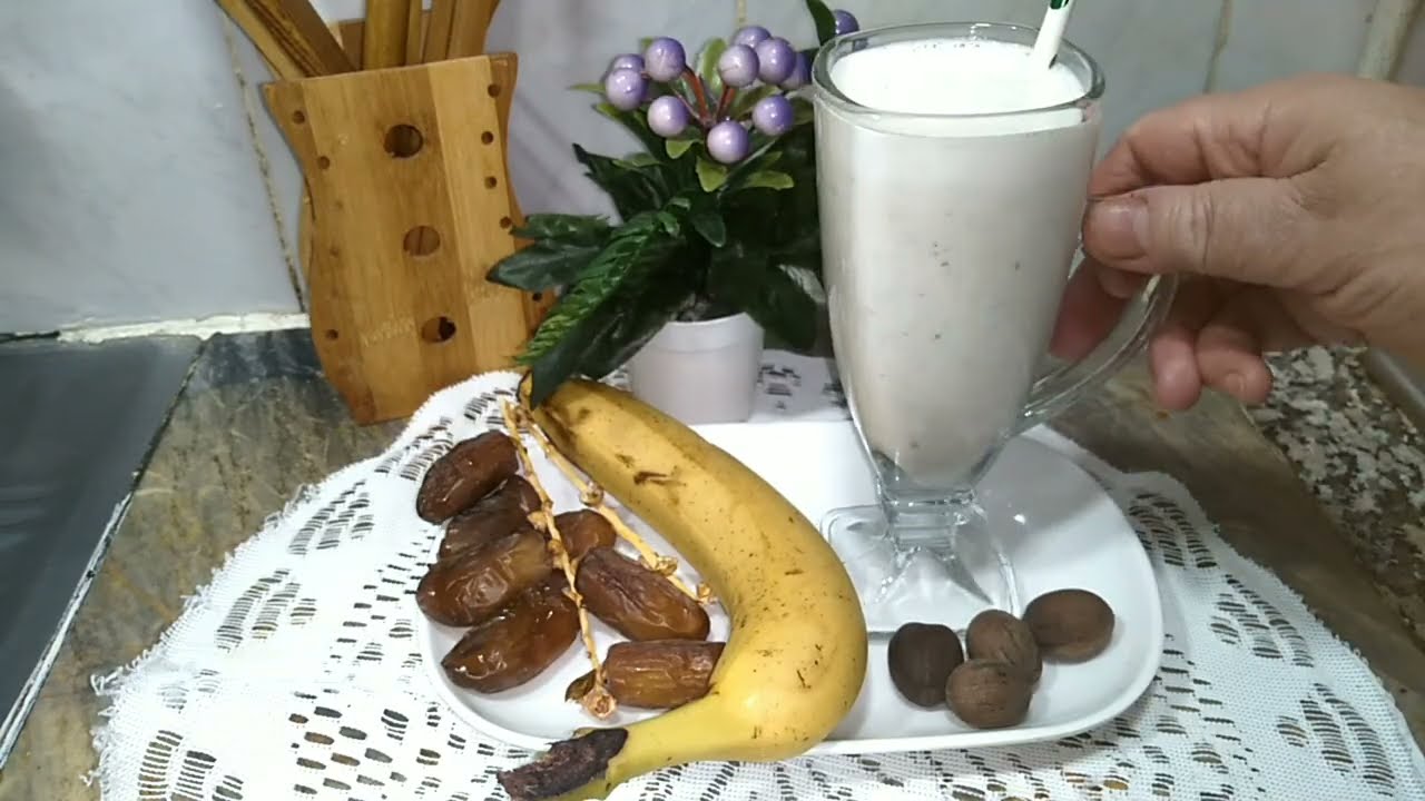 عصير الموز مع تمر مفيد لصغار  والكبار