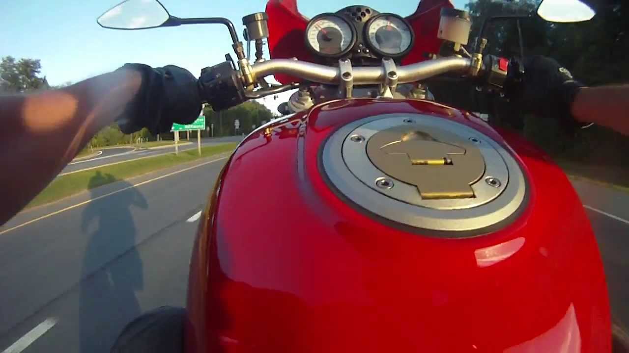 Ducati s4r wheelie