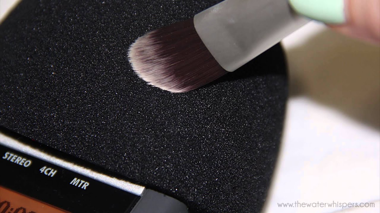 Soft Microphone Brushing sounds - Binaural Ear to Ear ASMR
