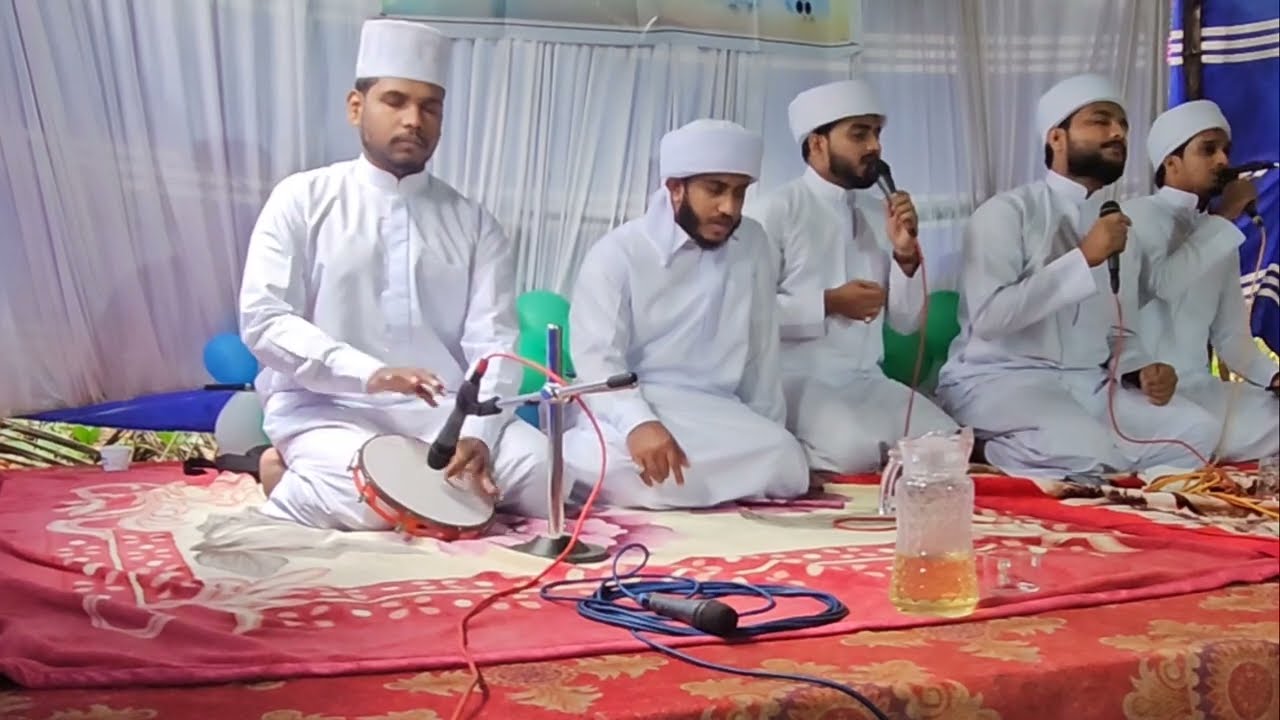 Rabeeh Fazily Meenarkuzhi & Team👌 #live #qaseedaburdasharif #burdamajilis #viralvideo #trending 
