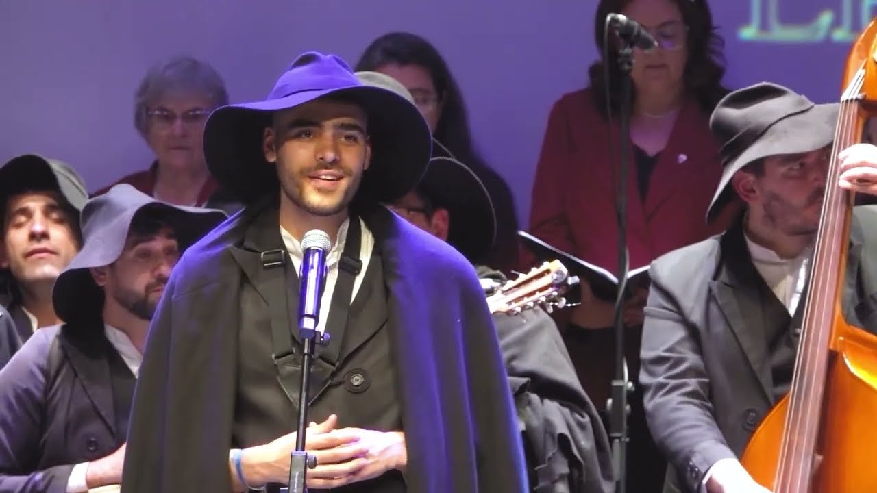Eu Sei Que Vou Te Amar - Trovantina c/ Coro do Ateneu de Leiria (Gala 25 Anos)