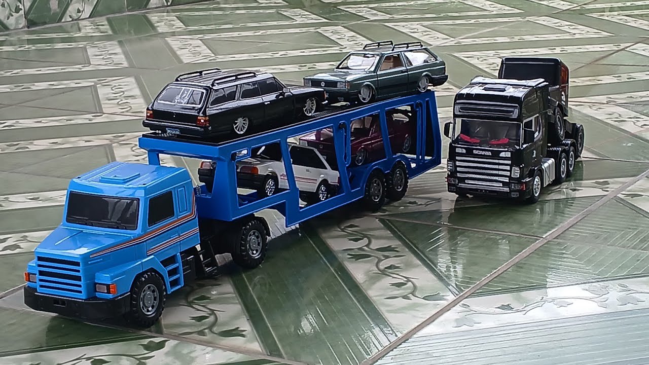 Movimentando as Carretas no Pátio Miniaturas 1/18 Scania e Volvo da Roma Jensey e Diverplas 