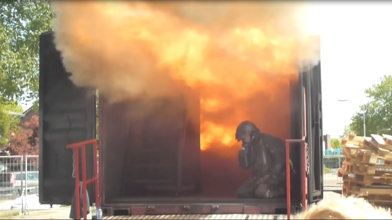 Demostratie Flashover / Backdraft trainingsunit Fireflash