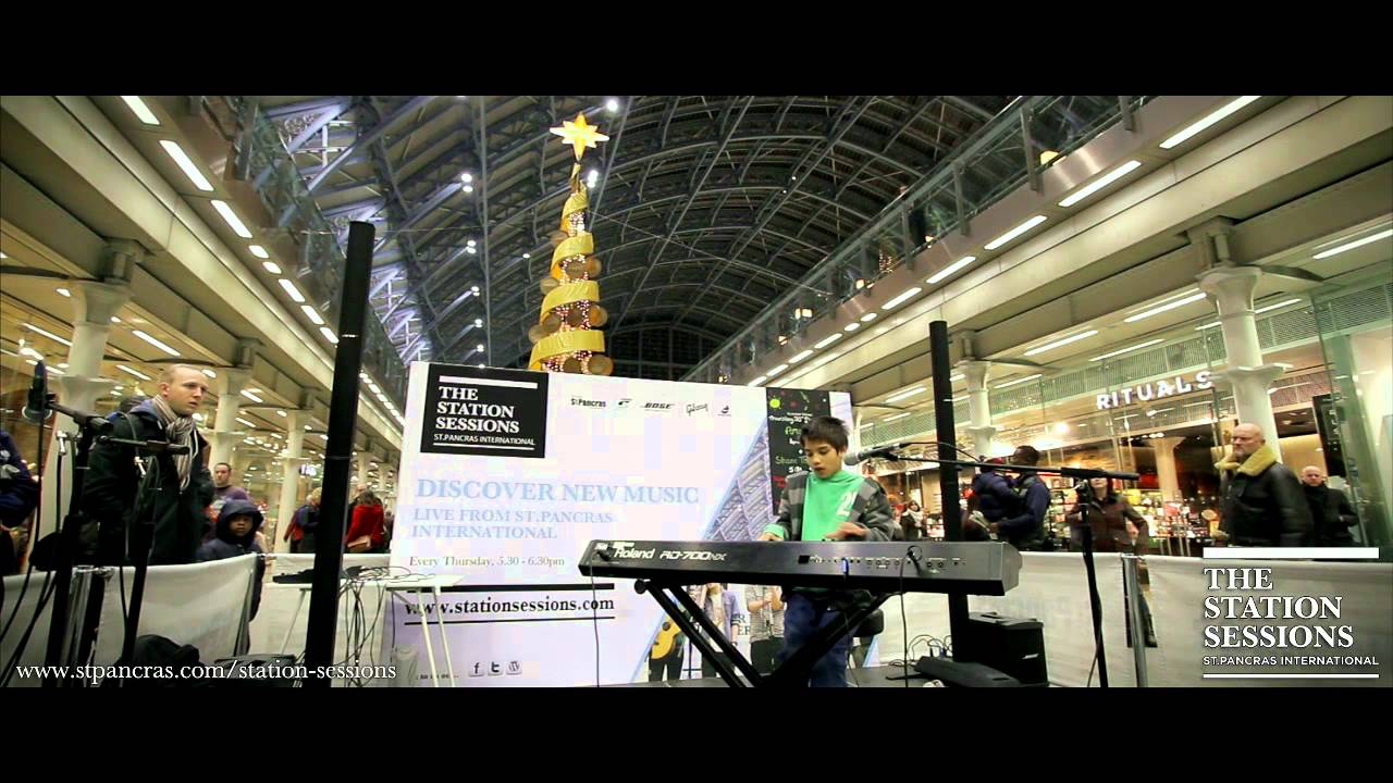 Shane Thomas - Station Sessions - Classical Christmas Season 11
