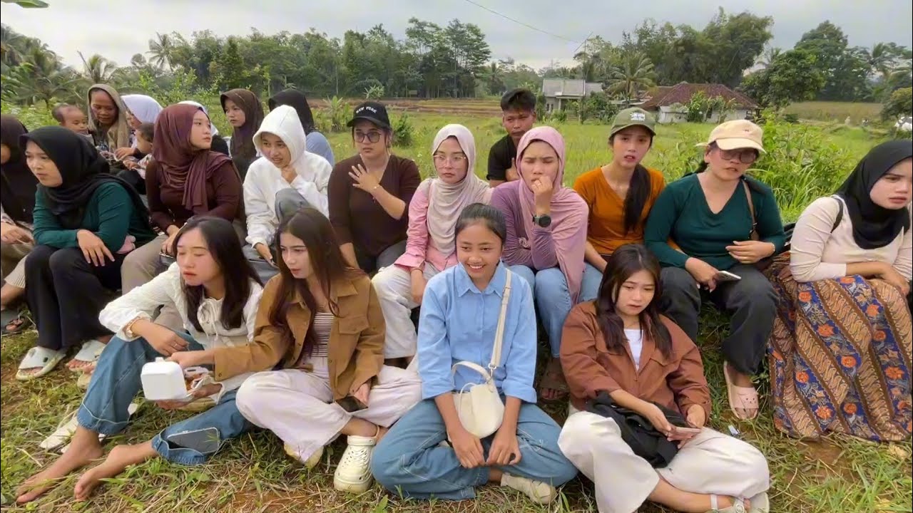 WOOW...SUDAH PADA CANTIK🤩‼️ACARA NOBAR 17 AGUSTUSAN BARENG GADIS DAN JANDA DESA DI KAMPUNG
