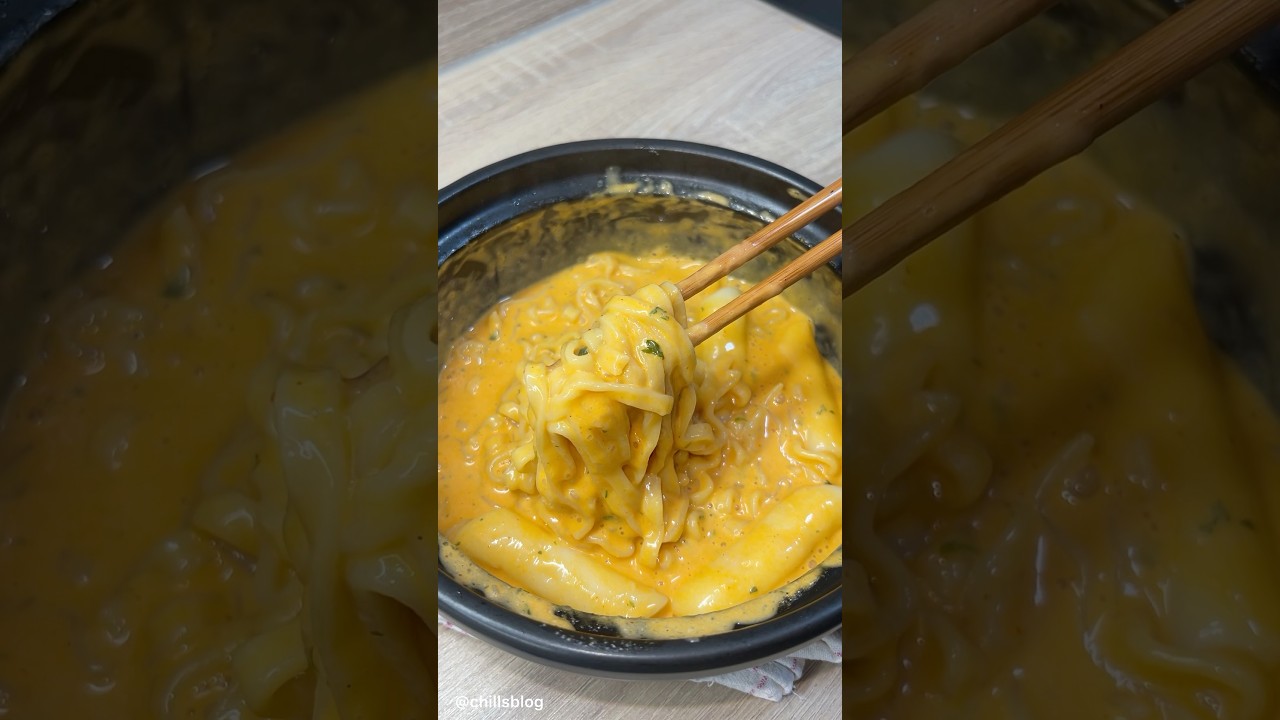 Reduced my midnight snack from 5 packs to 1 😓 #midnightsnack #buldak #ramen #asmr #lifeishard