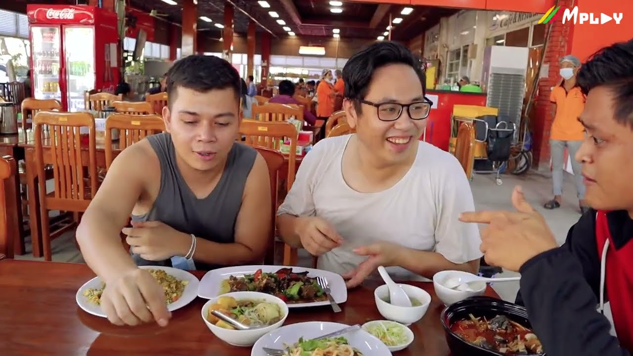 Amazing Cooking Asian Cuisine at Classic Cafe' & Restaurant