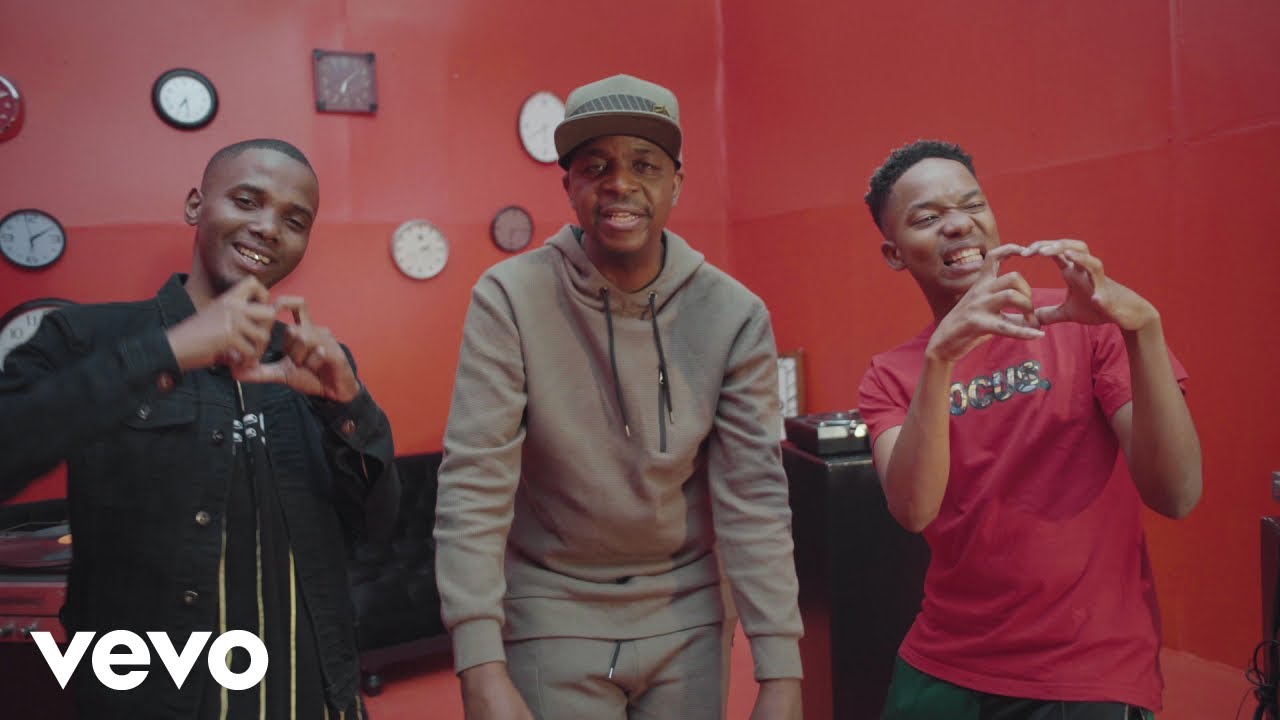 LaSoulMates - iStory ft. Oskido, Busiswa