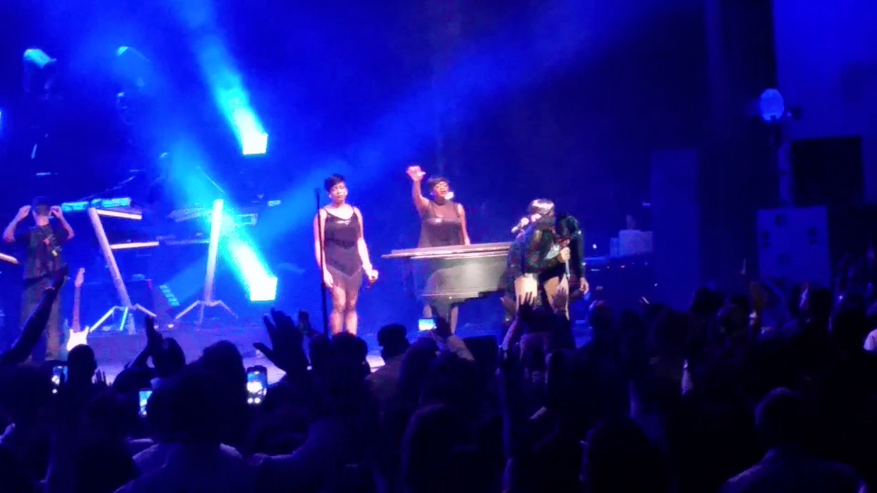 Fantasia- Definition of Tour! Singing: Abba by Jonathan David and Melissa Helser