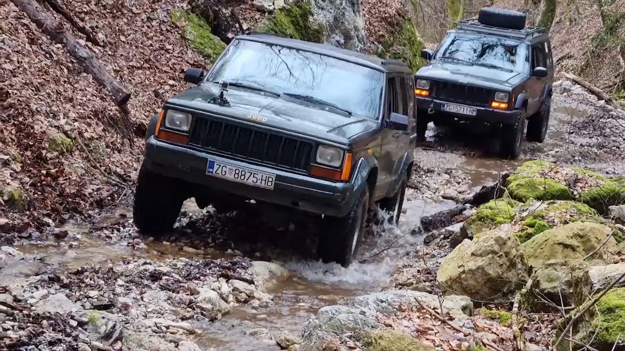I Broke My Jeep On A Steep Slope - 3 XJs Climbing Hills - 2.5 Turbo Diesel, 4.0 HO & 2.5i