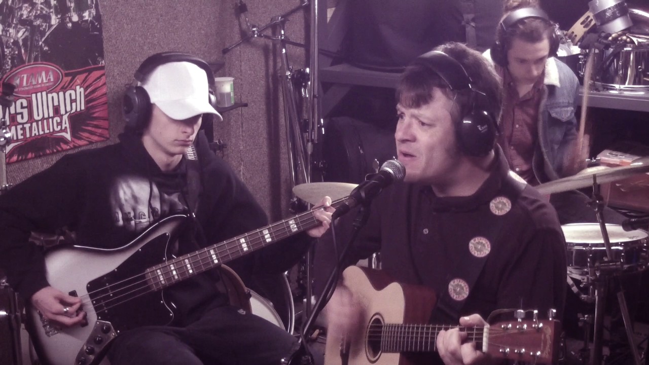 Starkz - Livin' On A Prayer (acoustic Bon Jovi cover)