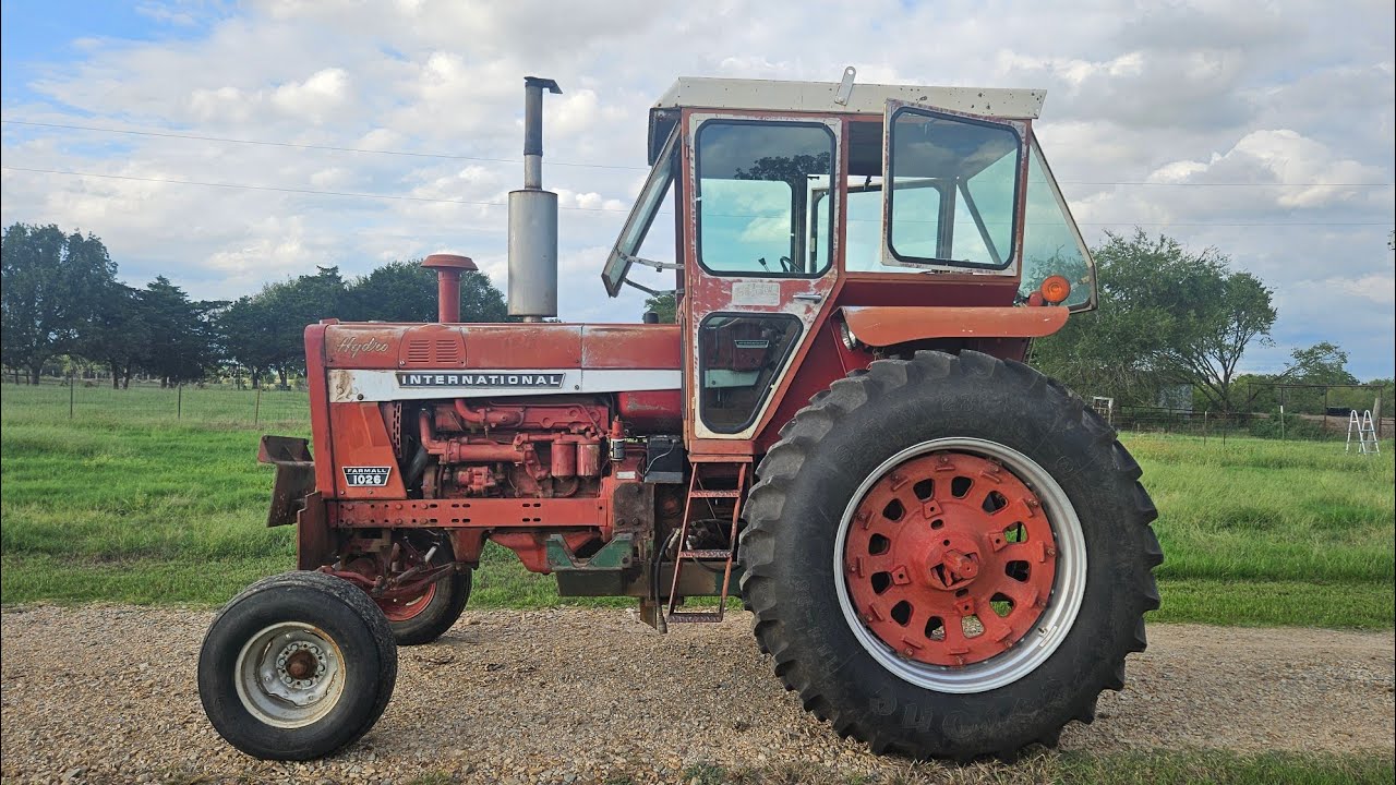 IH 1026 Hydro