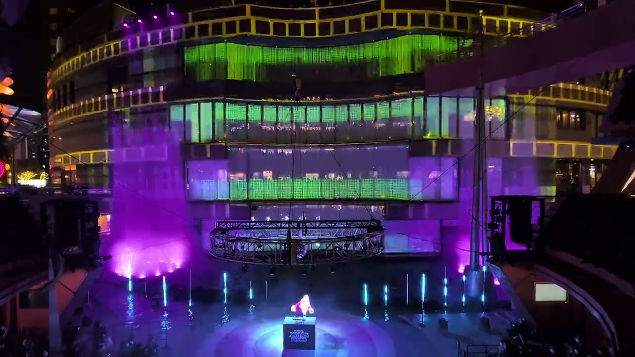 🇯🇵🎅🎄 Christmas Disco in Japanischer Shopping Mall✨️ Canal City Fontänen Show