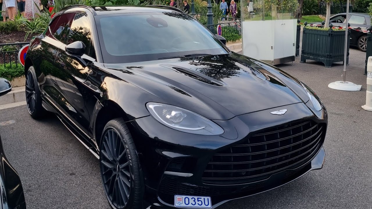 2022 Aston Martin DBX 707 in Monaco - Driving & Exhaust sound!