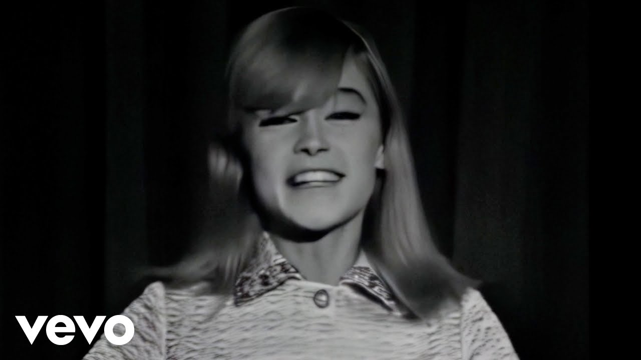 Marisol - Estando Contigo (Fin de A&ntilde;o 67 (Actuaci&oacute;n TVE))