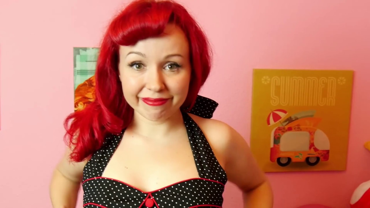 VESTIDOS DE VUELO AL ESTILO PIN UP