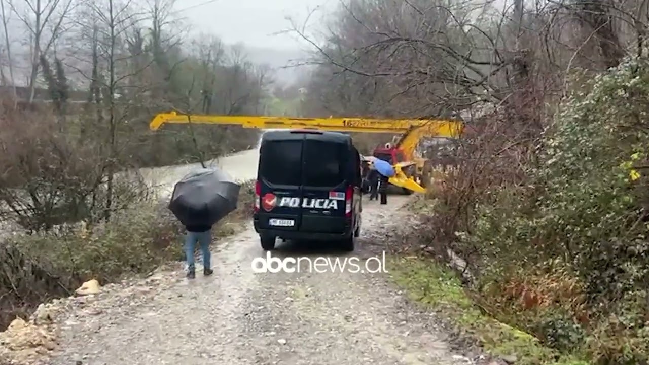 Aksident në Klos, makina bie në përrua/ Vijojnë kërkimet për 30-vjeçarit, dyshohet e mori rrjedha