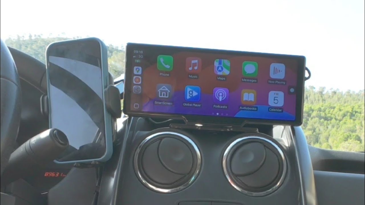 Lamtto RC06 Carplay or Android auto, superb value high quality display