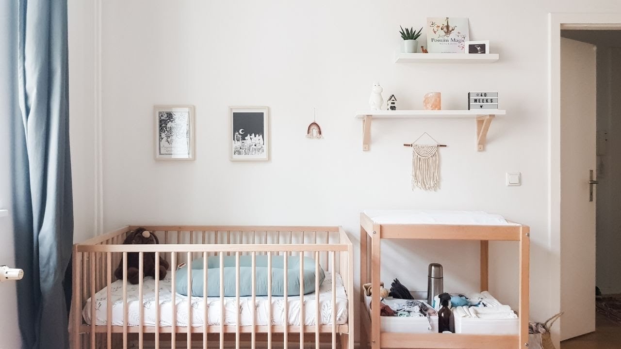 MINIMALIST NURSERY TOUR IN 600SFT APARTMENT IN BERLIN - GENDER-NEUTRAL MOOMIN THEME & ORGANISATION