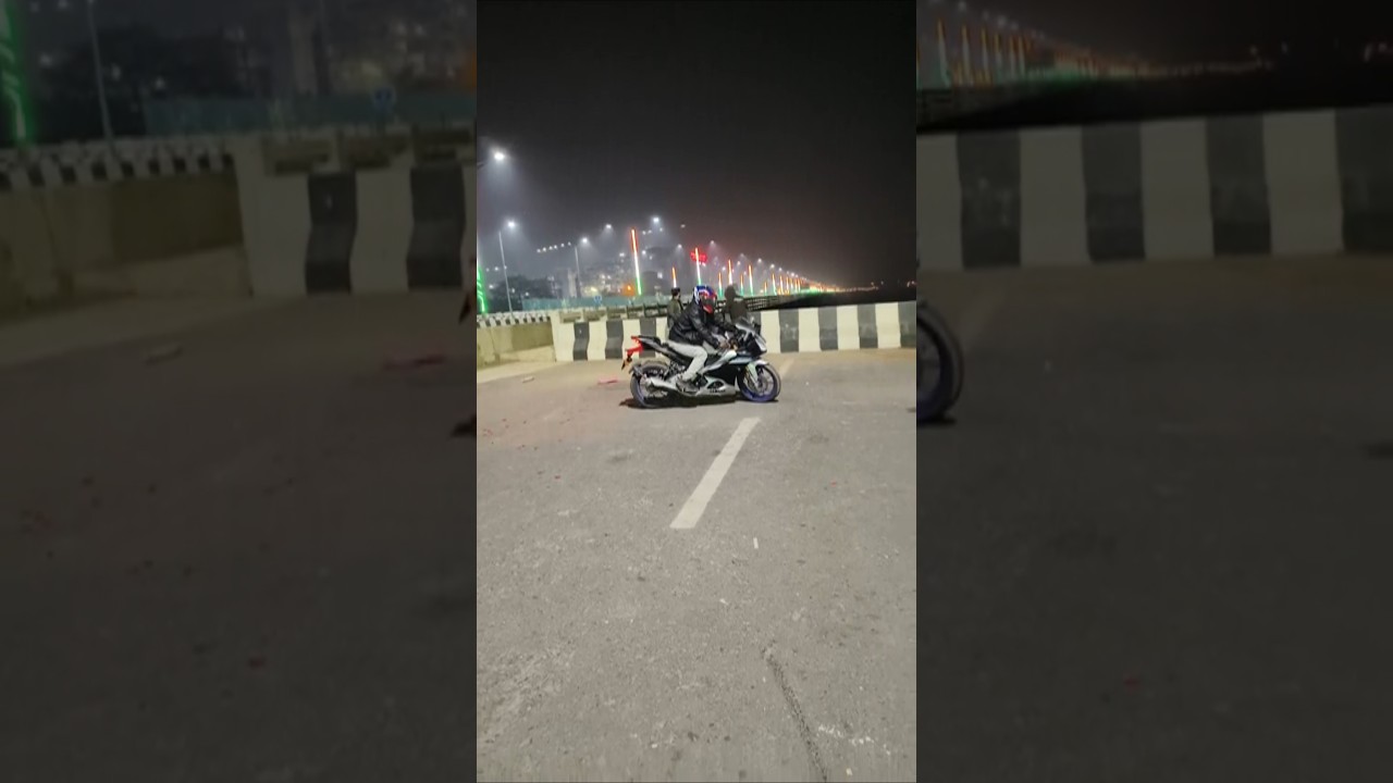 YAMAHA R15 V4 MONSTER LOOK 