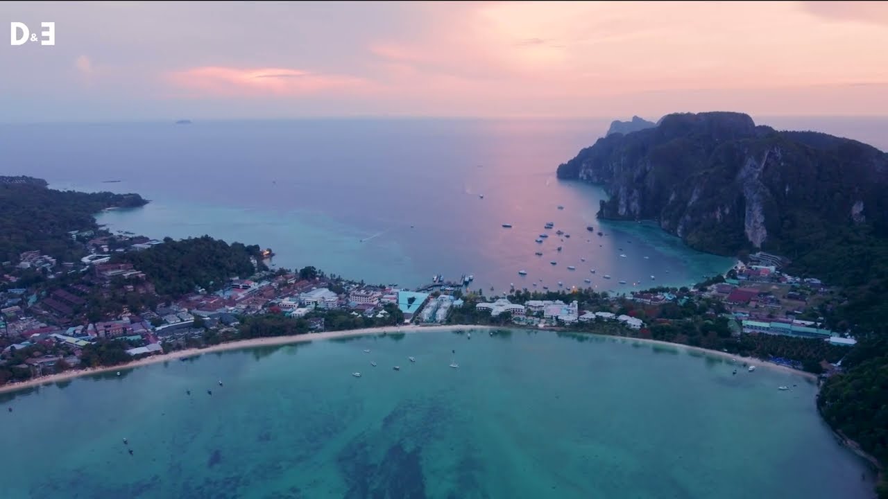Deep & Elegant - Summer Deep House Mix 2024 ' by Gentleman