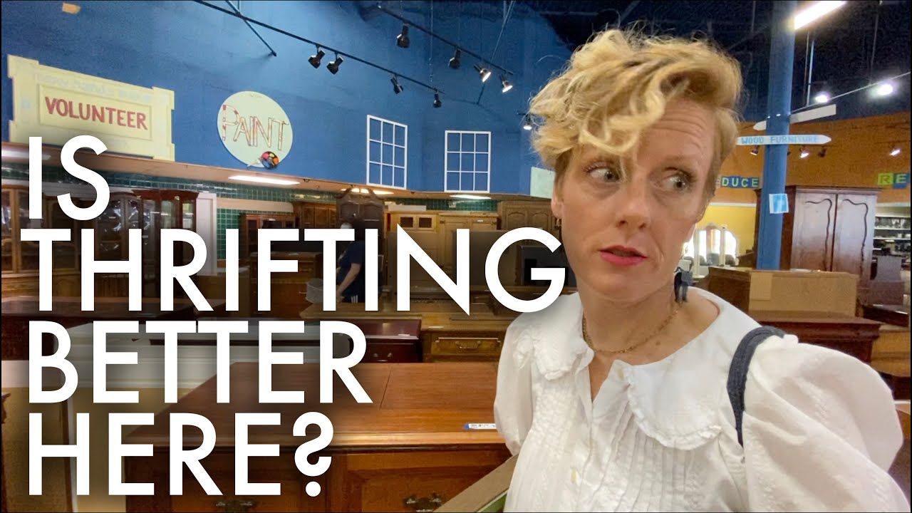THRIFT HAUL: WILLIAMSBURG!: Adventuring Family of 11