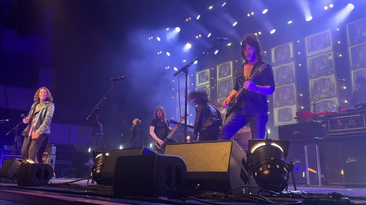 Classic Rock Show: Pour some sugar on me: Northampton 2026