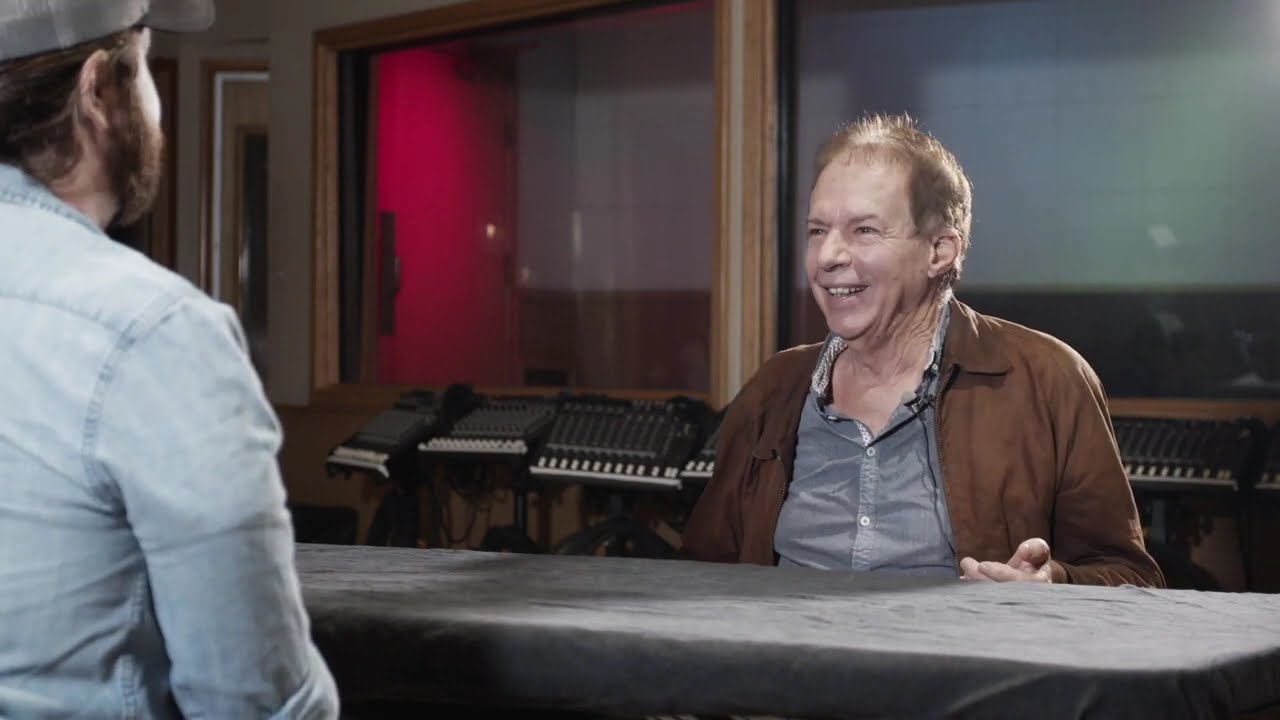Van Halen Signing -Doug Messenger Interview. The Roundtable