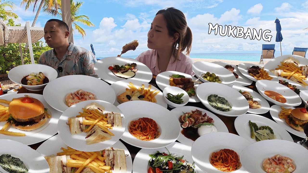 고급 리조트에서 룸서비스를 이만큼 시키면 얼마 나올까? 랍스터 양갈비 수제버거 파스타 칠면조 먹방 브이로그