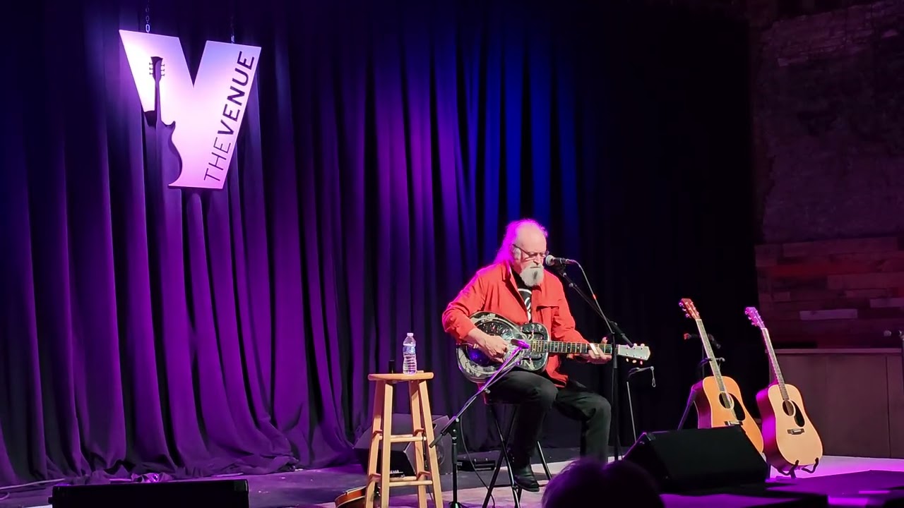 Tinsley Ellis playing the great Muddy Waters on a 1935 Steelmaster guitar