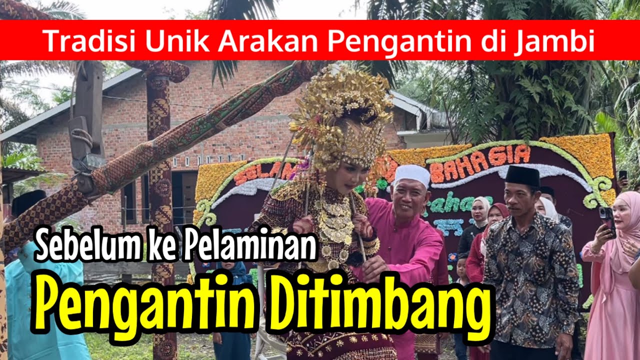 TRADISI UNIK ! Pengantin Wanita Diarak Pakai Perahu dan Ditimbang
