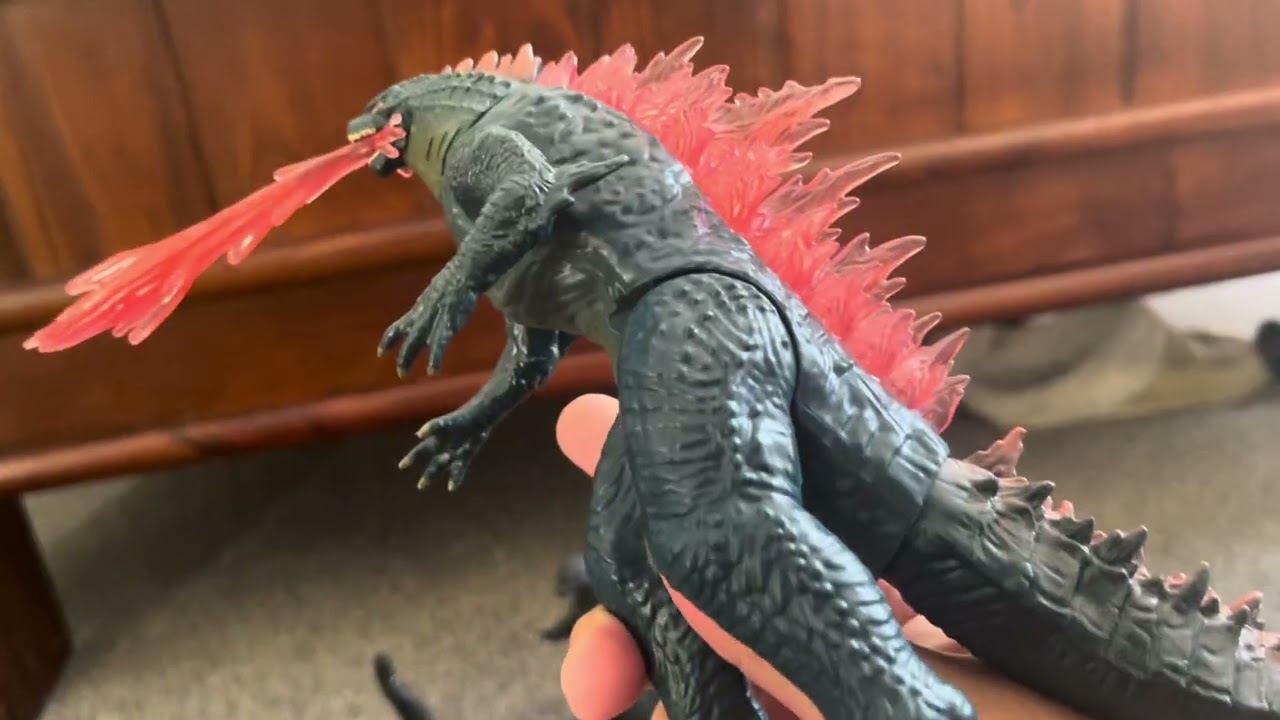 Explaining the differences between the different incarnations of Godzilla 