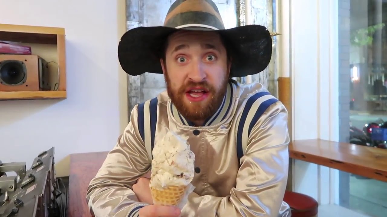 Daniel Platzman  and ice cream 😜🍦
