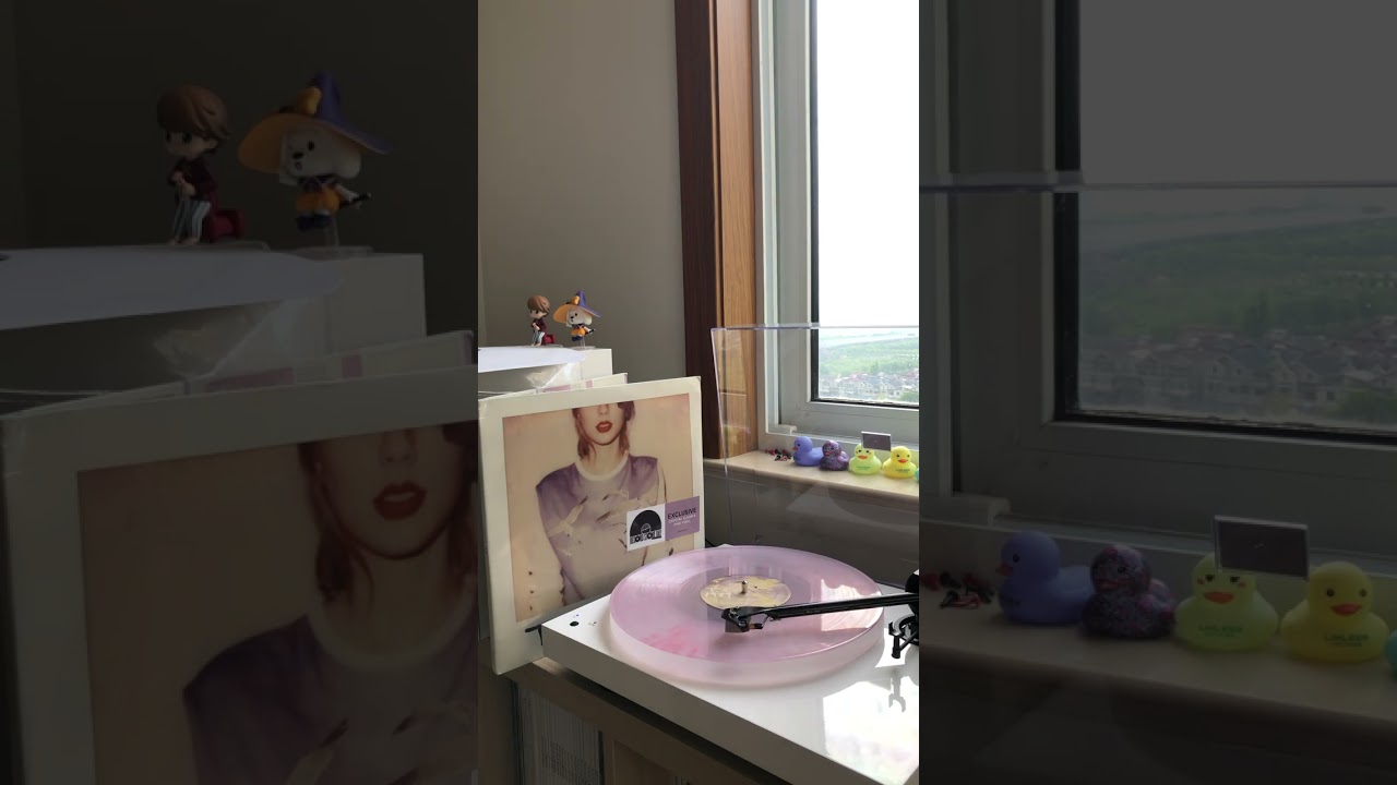 Taylor Swift 1989 Original Version RSD Pink Vinyl | 13 songs in 2 minutes