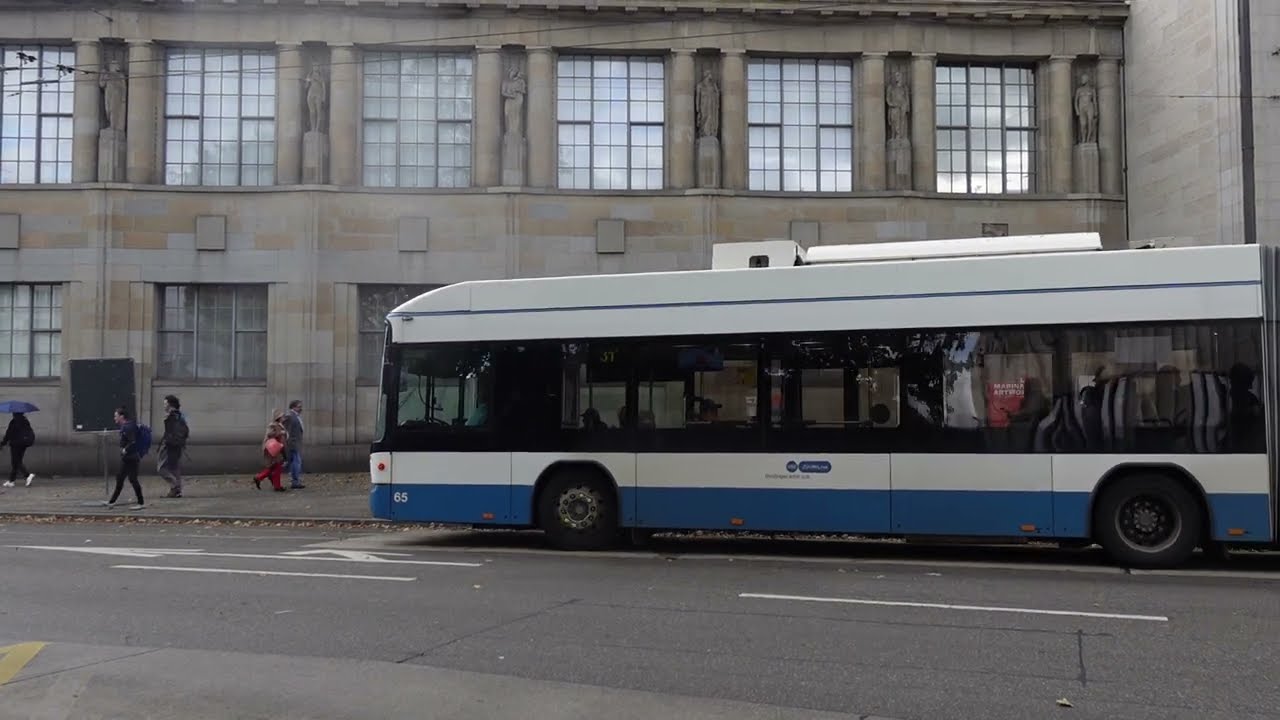 Z&uuml;rich VBZ | HESS lightTram Bi-Articulated Trolleybuses