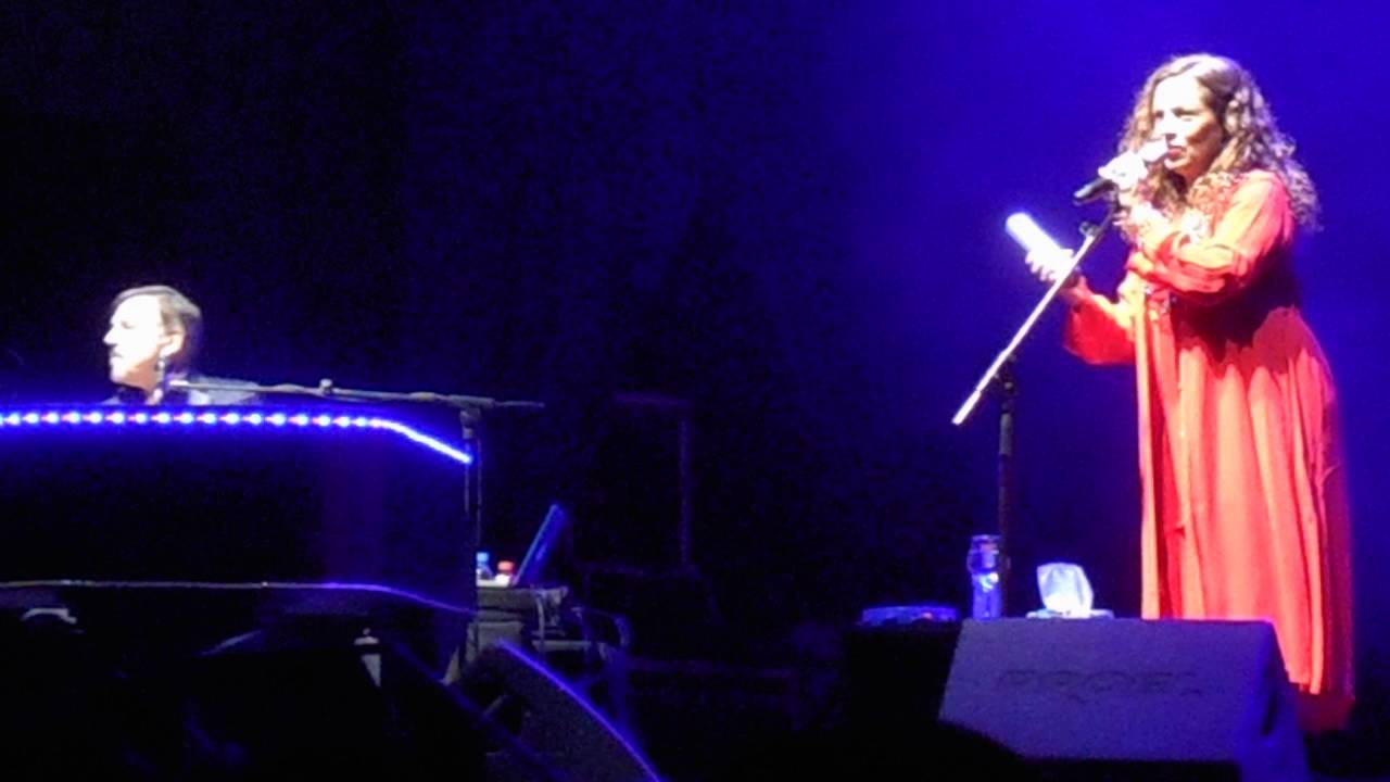 Alejandro Lerner y Sandra Mihanovich Paraguay 2016 - Billy Joel cover