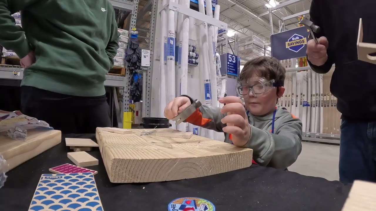 Building a Birdhouse at Lowes