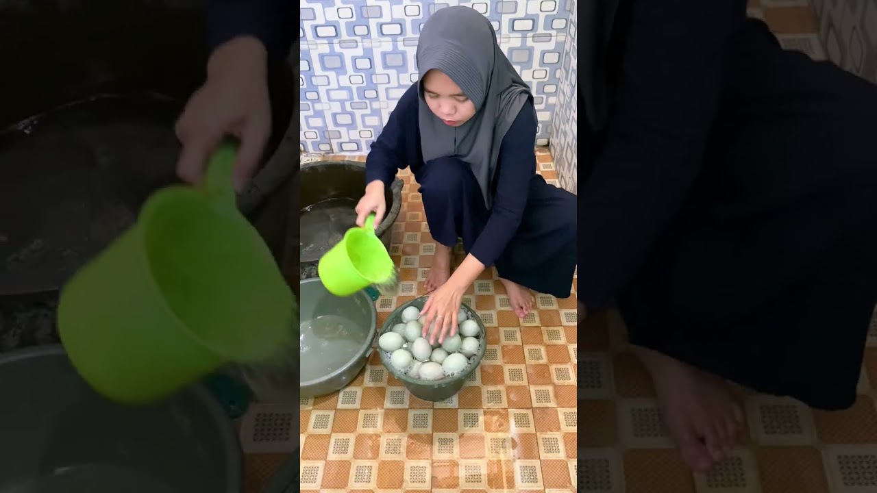 Banyak kerjaan di siang hari breng paksuami ngerjain jualan untuk nanti sore