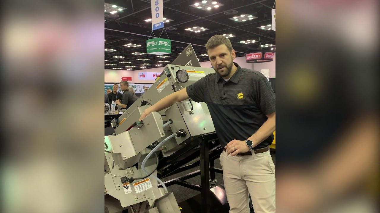 STEEL-CASTER Half-Ton Hopper Spreaders